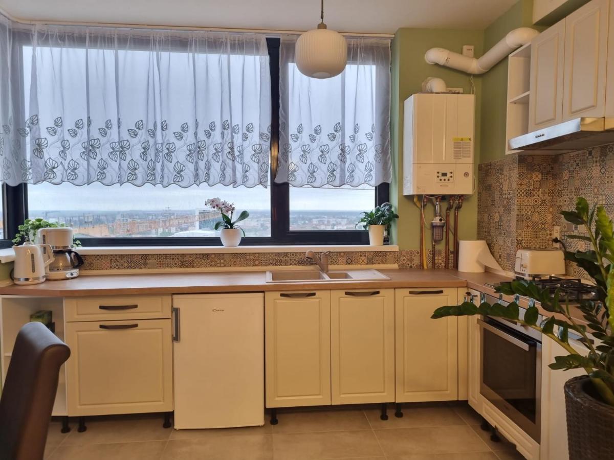 Sky Cloud Apartments Timisoara Ngoại thất bức ảnh